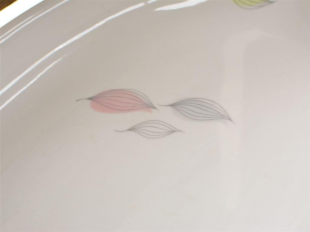 KPM Krister porseleinen schaal 34958, Gebruikt, Ophalen of Verzenden, Bord(en), Wedgwood