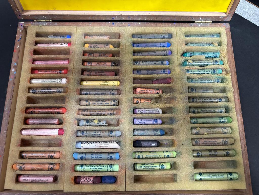 Houten doos van schmincke pastelkrijtjes Talens&Zoon NV, Ophalen of Verzenden, Gebruikt, Overige typen