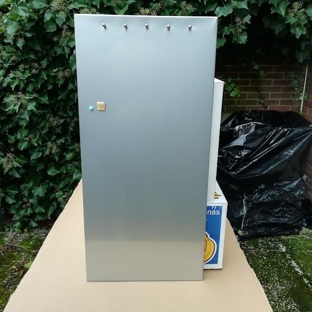 Magneetbord IKEA SPONTAN 78x37cm, Ophalen, Gebruikt, Overige typen