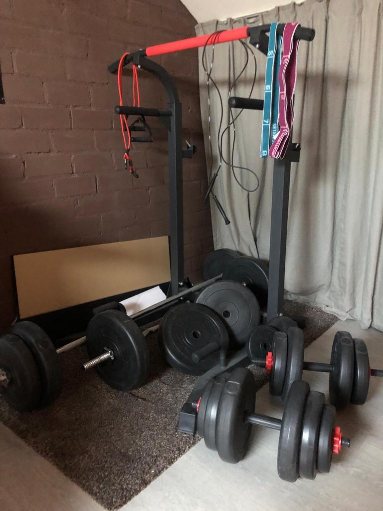 Diverse fitnessartikelen, Sport en Fitness, Ophalen, Gebruikt, Halterset