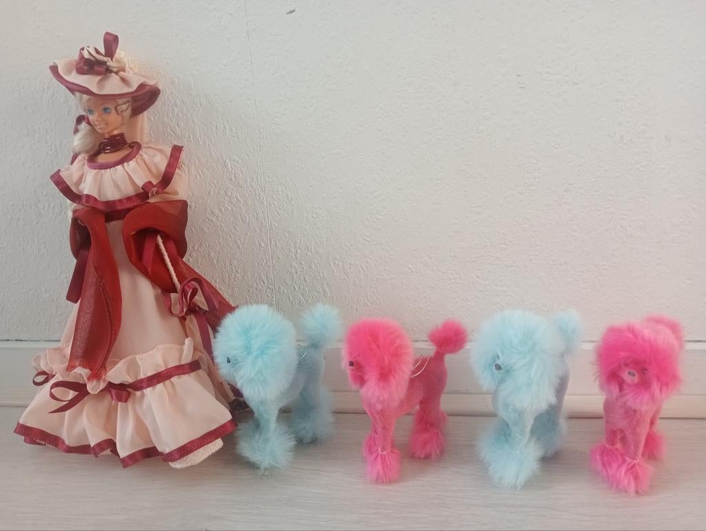 Leuke roze en blauwe poedels voor Barbie, Ophalen of Verzenden, Nieuw, Accessoires
