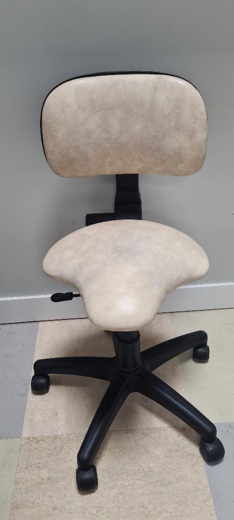 Zadelkruk, zadel kruk, kruk stoel, Ophalen, Gebruikt, Beige, Bureaukruk