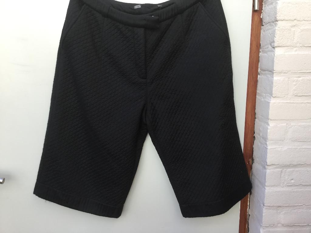 Cora kemperman bermuda/broek maat S, en L kleur zwart, Maat 38/40 (M), Zwart, Ophalen of Verzenden, Lang