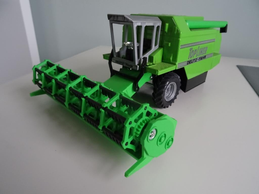 DEUTZ FAHR TOPLINER SIKU 4051 NIEUW IN OVP, Hobby en Vrije tijd, Modelauto's | 1:32, Ophalen of Verzenden, Nieuw, Tractor of Landbouw