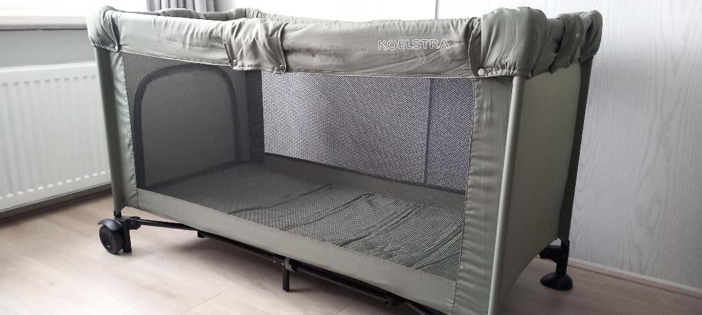 Koelstra kampeerbedje, Ophalen, Zo goed als nieuw, Reisbedje