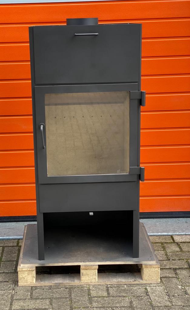 Dik Geurst Lars 1300 (gebruikte) vrijstaande houtkachel 14kW