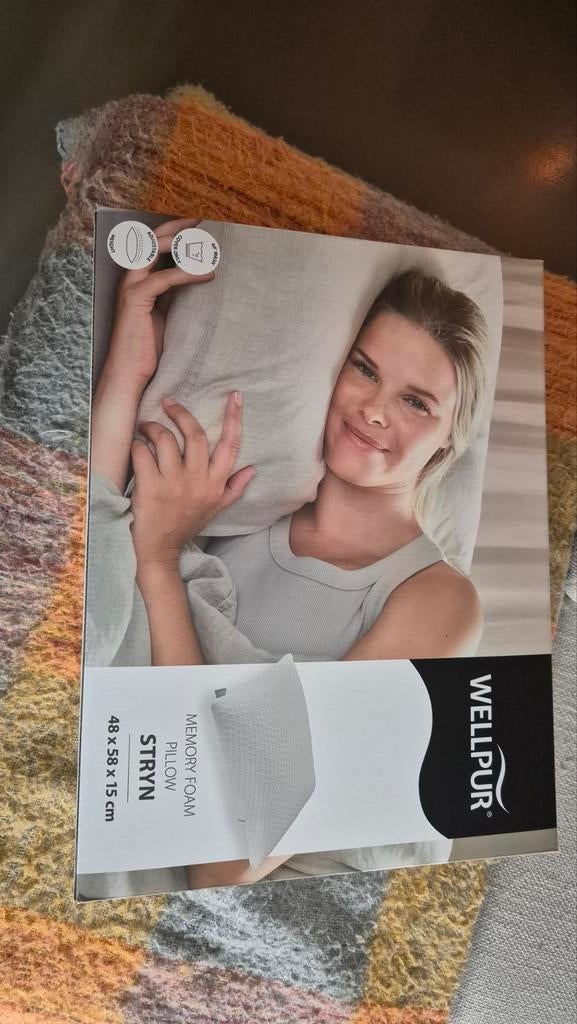 Welpurr Stryn hoofdkussen - Nieuw in doos, Nieuw, Ophalen of Verzenden, Kussen, Overige kleuren