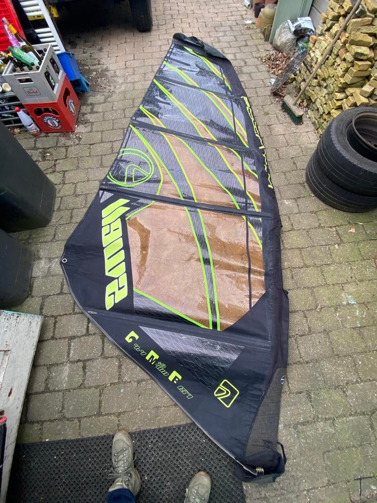 Point 7 SWELL 4,4, Watersport en Boten, Windsurfen, Ophalen, Minder dan 5 m², Zeil, Gebruikt