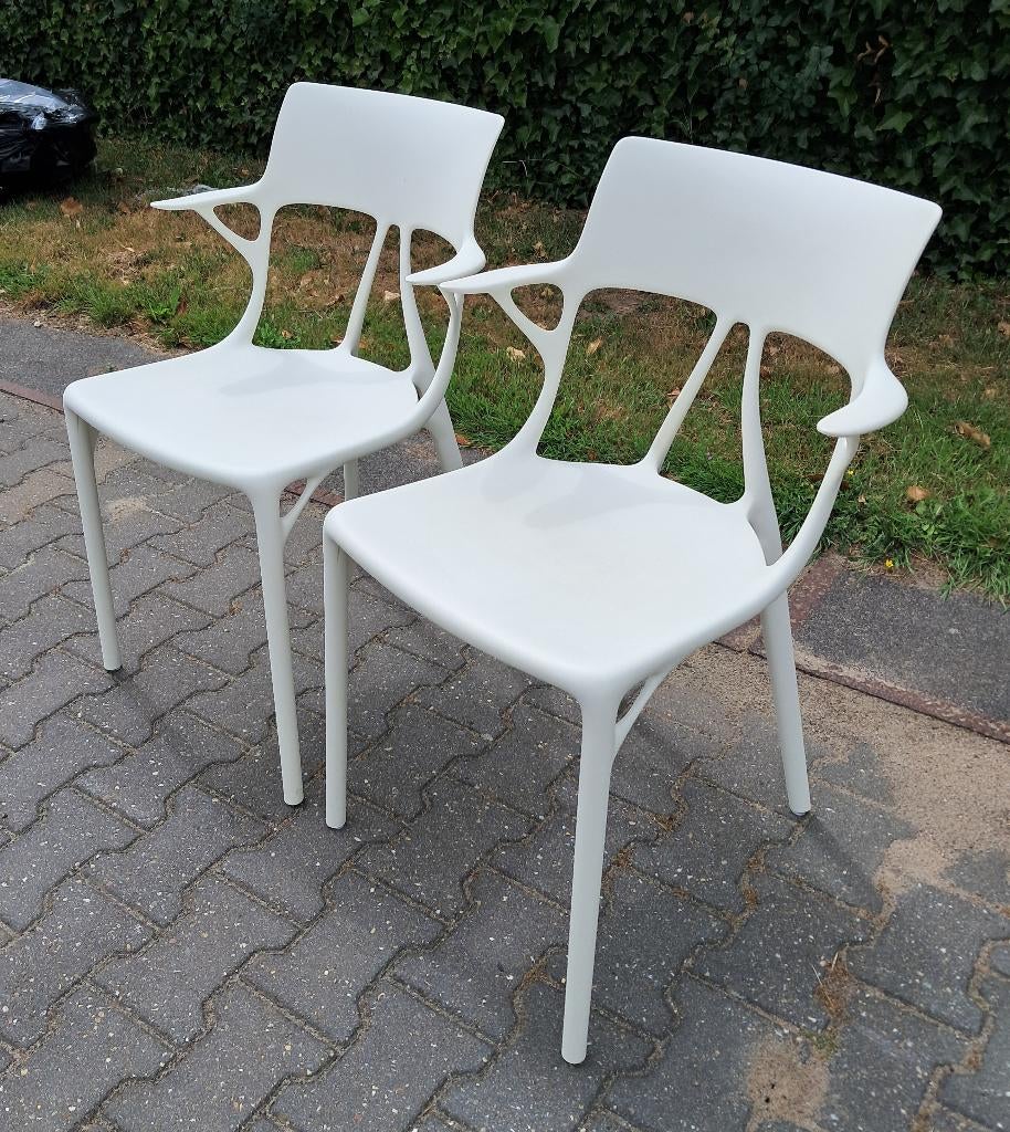 2 AI Kartell stoelen ontwerp Philippe Starck, Ophalen, Kunststof, Gebruikt, Twee
