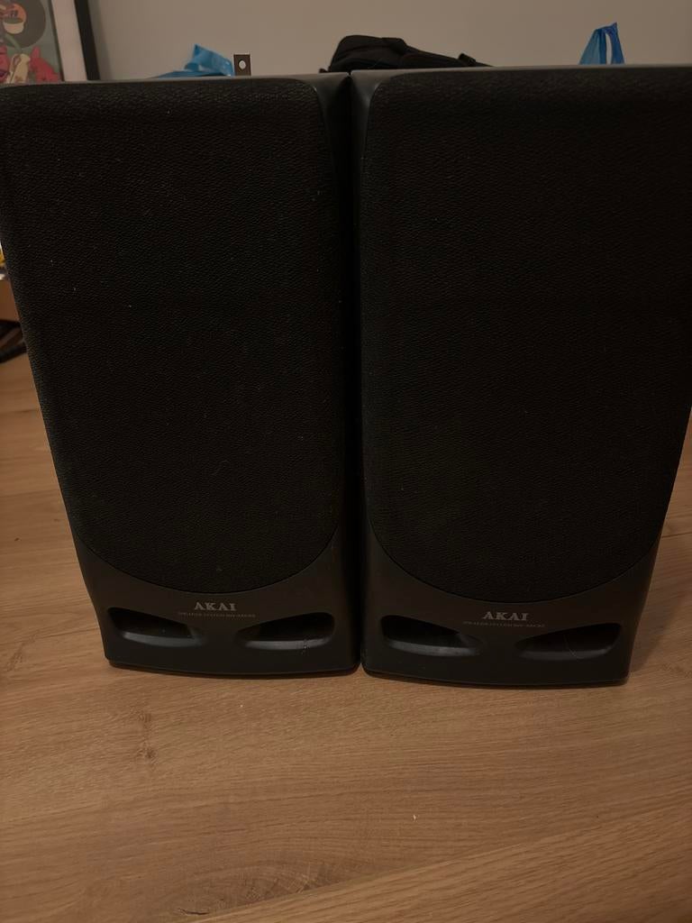 Akai SW-MX93 Speakers, Overige merken, Ophalen of Verzenden, Niet werkend, Minder dan 60 watt