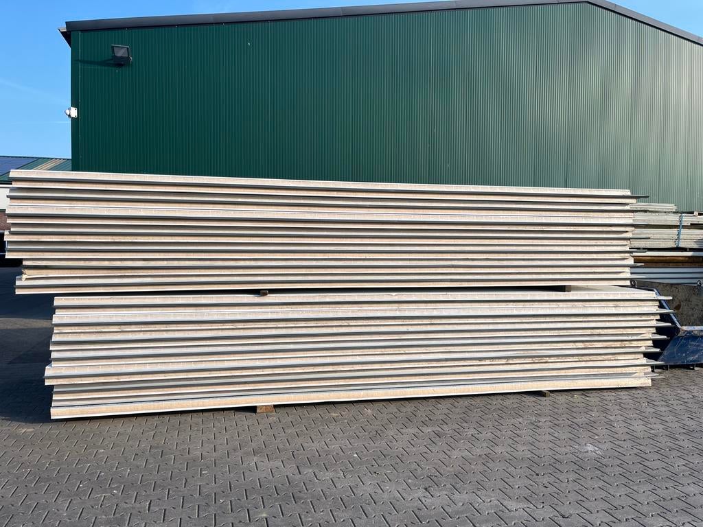 Dak sandwichpanelen zeer mooi!!!!, Ophalen of Verzenden, Zo goed als nieuw