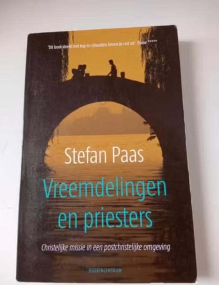 Stefan Paas - Vreemdelingen en priesters, Ophalen of Verzenden, Zo goed als nieuw, Ontwikkelingspsychologie