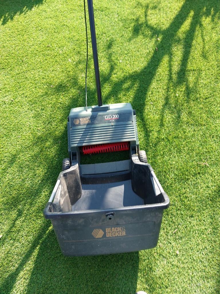 Black en Dekker elektrische verticuteermachine, Tuin en Terras, Verticuteermachines, Ophalen, Gebruikt, Elektrisch, Black & Decker
