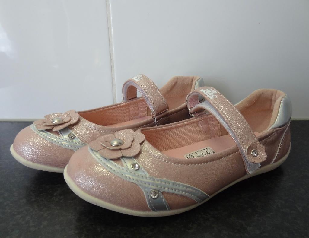 Roze ballerina met enkelbandjes maat 31, Meisje, Schoenen, Ophalen of Verzenden, Zo goed als nieuw
