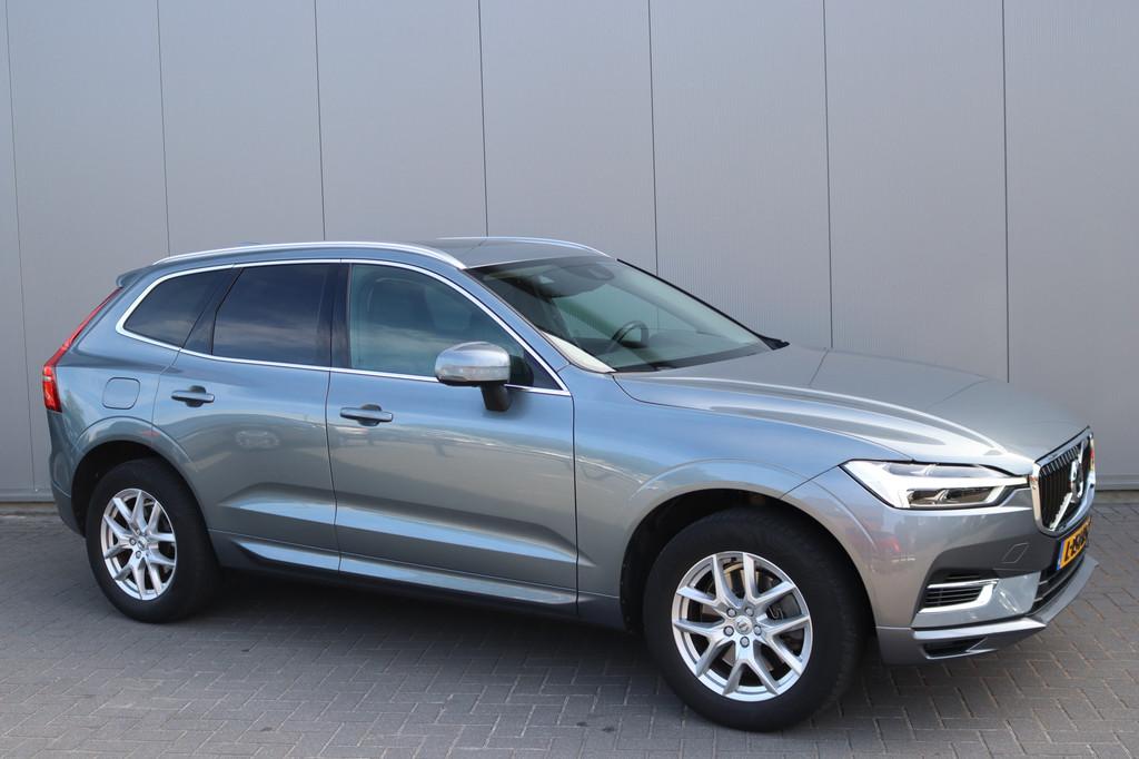 Volvo XC60 2.0 T8 Twin Engine AWD Momentum Pro Open-dak/Trek, 12 maanden, Gebruikt, Euro 6, 4 cilinders