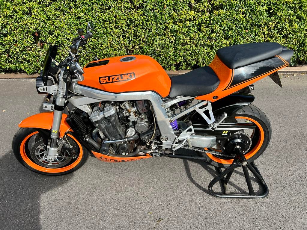 Unieke Suzuki GSXR - Custom Oranje Sportmotor