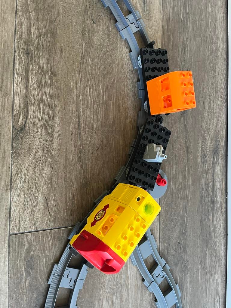 Lego Duplo Treinset met locomotief en rails, Ophalen of Verzenden, Gebruikt, Complete set, Duplo