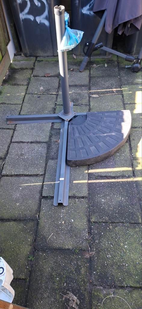 Zweefparasol met beschermhoes met  voeten kan gevuld, Tuin en Terras, Parasols, Ophalen, Zo goed als nieuw, Zweefparasol