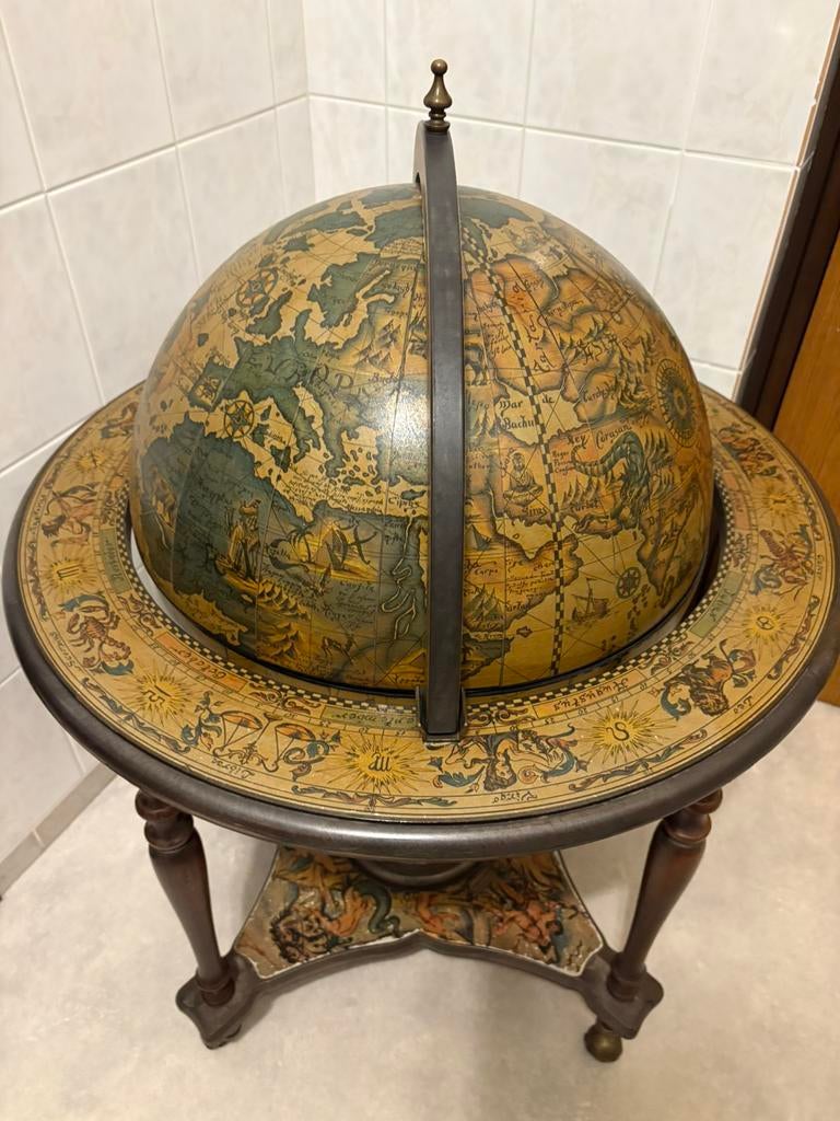 Antieke bar globe drank wereldbol globebar barglobe, Huis en Inrichting, Ophalen, Zo goed als nieuw