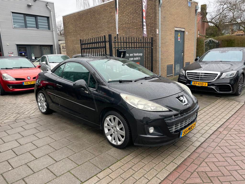 Peugeot 207 CC 1.6 VTi Noir & Blanc 3e Eig! Trekhaak Airco N, Voorwielaandrijving, Euro 5, 15 km/l, Gebruikt
