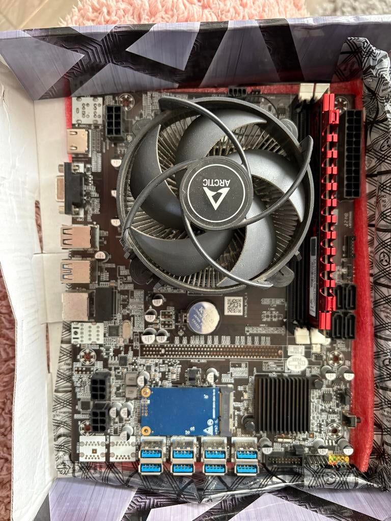 Winnfox NH0077-C-PU Moederbord Mining Rig Set, Ophalen of Verzenden, Gebruikt, Overige typen, DDR3