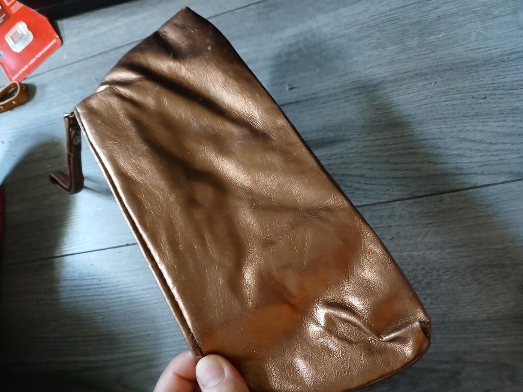 Nieuw Bronskleurig Avondtasje / Clutch, Ophalen