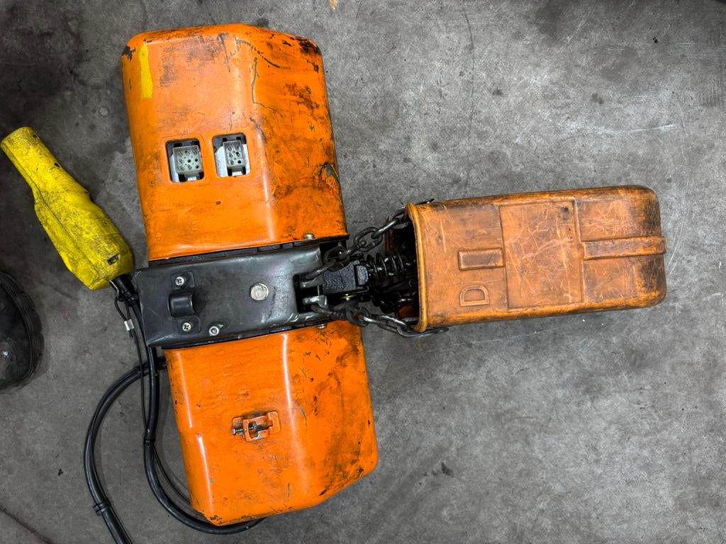 Takel 500kg, Ophalen, Zo goed als nieuw