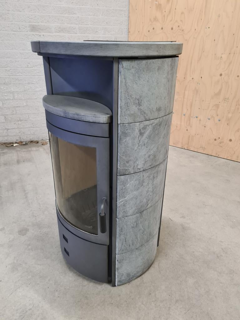 PRACHTIGE SPEKSTEEN HOUTKACHEL TOP MERK HARK., Huis en Inrichting, Kachels, Gebruikt, Hark, Houtkachel, Ophalen of Verzenden