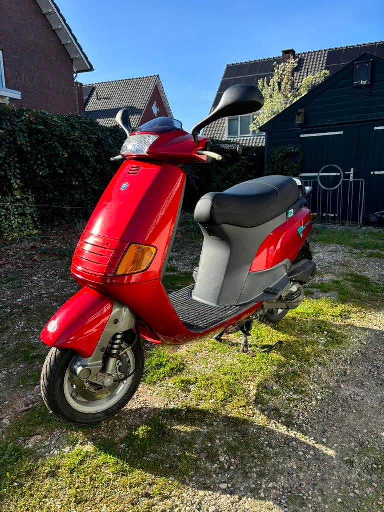 PIAGGIO SKIPPER 125 cc, Fietsen en Brommers, Scooters | Piaggio, Zo goed als nieuw, Overige modellen, Tweetakt, Ophalen