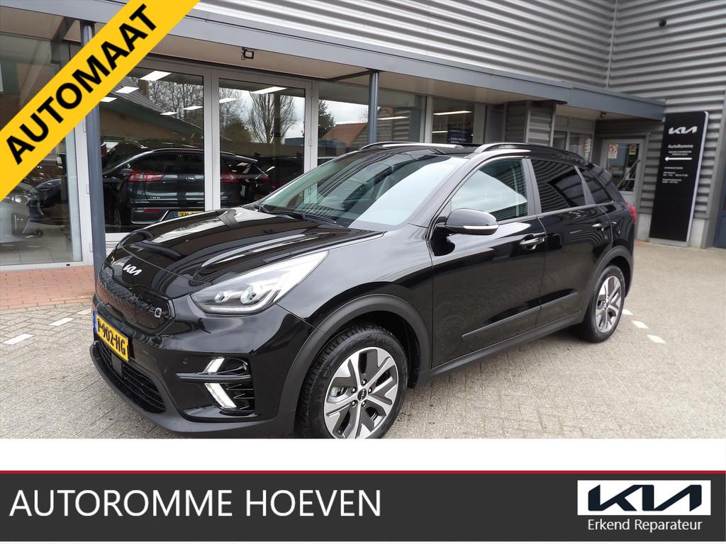 KIA e-Niro 64kWh 204pk Automaat ExecutiveLine luxe Org. Ned., Automaat, Gebruikt, Zwart, 1712 kg