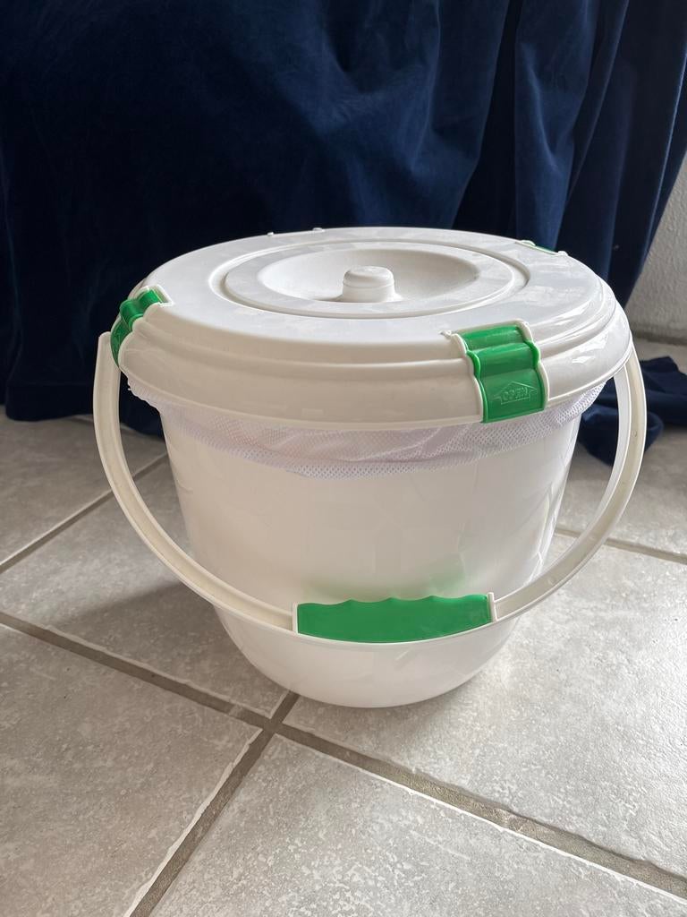 Billenboetiek wasemmer voor wasbare luiers, Ophalen, Gebruikt