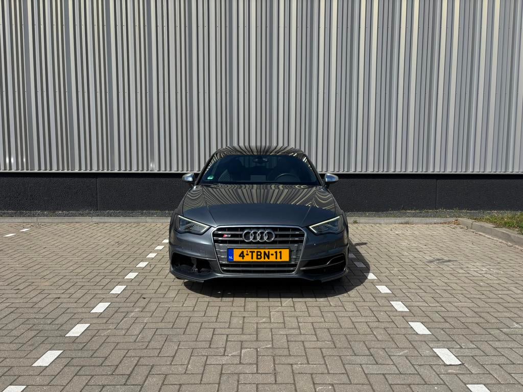 Audi S3 2.0 Tfsi 221KW Sportback Quattro | Lichte Schade |, Automaat, S3, 4 cilinders, 1984 cc