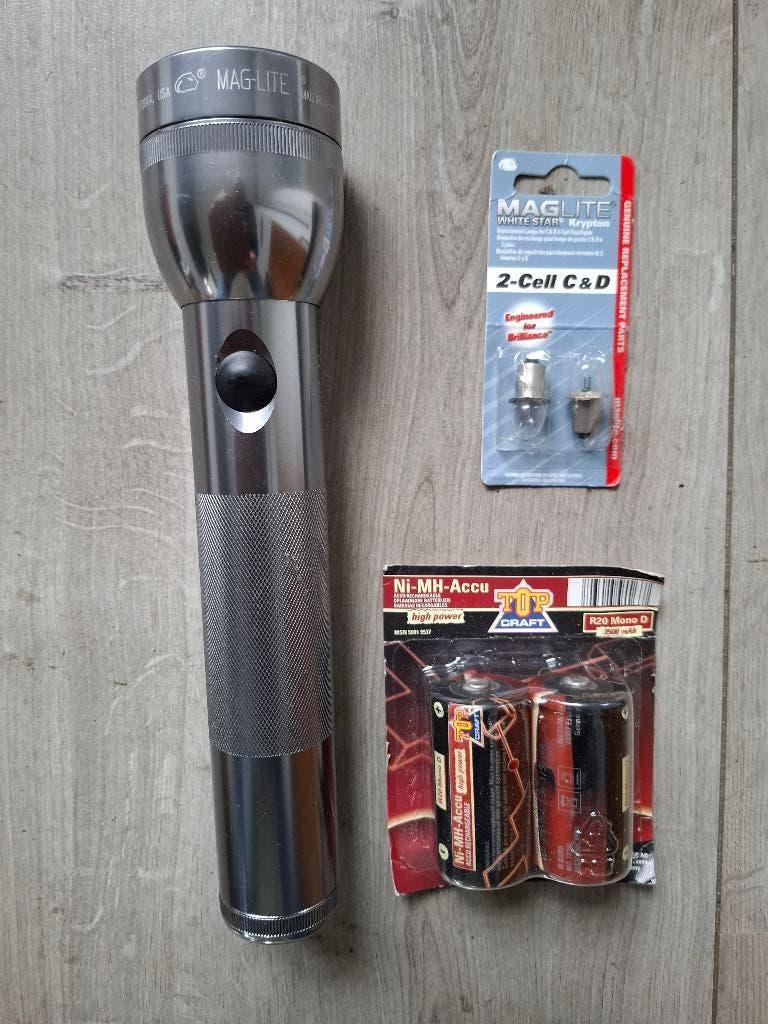 Maglite / Mag-lite zaklamp 2 batterijen zilver, Ophalen, Zo goed als nieuw, Batterij
