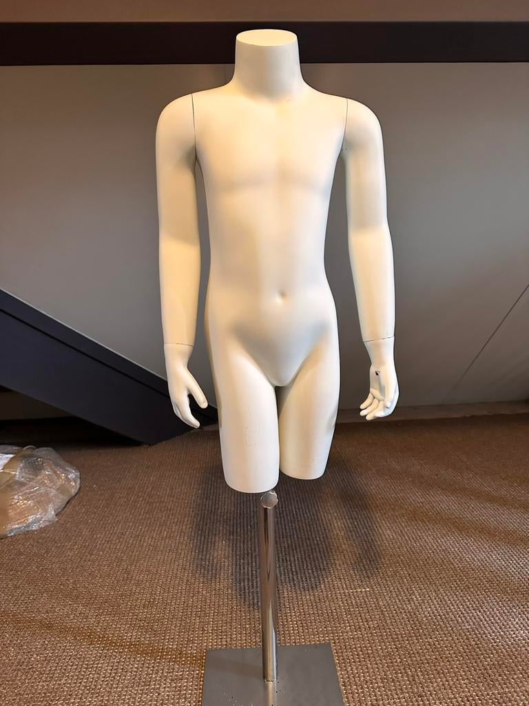 Paspop kinderen in hele nette staat. 111 cm, Hobby en Vrije tijd, Ophalen, Zo goed als nieuw, Paspop