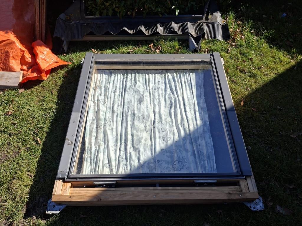 Velux dakraam 114x 118, Ophalen, Gebruikt, Minder dan 80 cm, 80 tot 120 cm