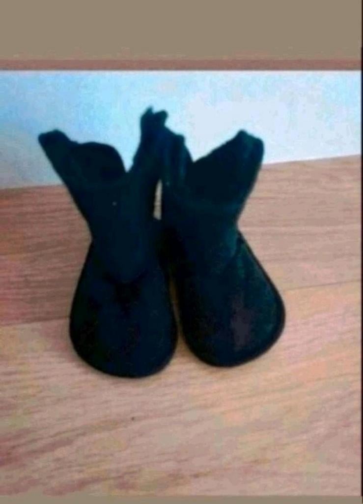 Zwarte baby laarsjes, Ophalen of Verzenden, Zo goed als nieuw, Meisje, Laarsjes