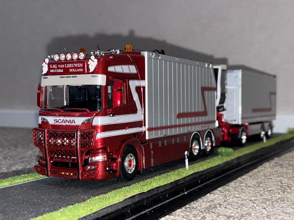 Tekno G&J van Leeuwen, Ophalen, Zo goed als nieuw, Bus of Vrachtwagen, Tekno