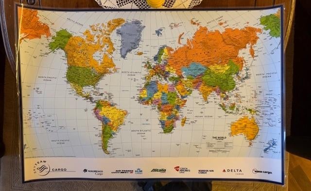 SkyTeam-luchtvaartalliantie geplastificeerde buro-onderlegge, Diversen, Ophalen of Verzenden, Zo goed als nieuw