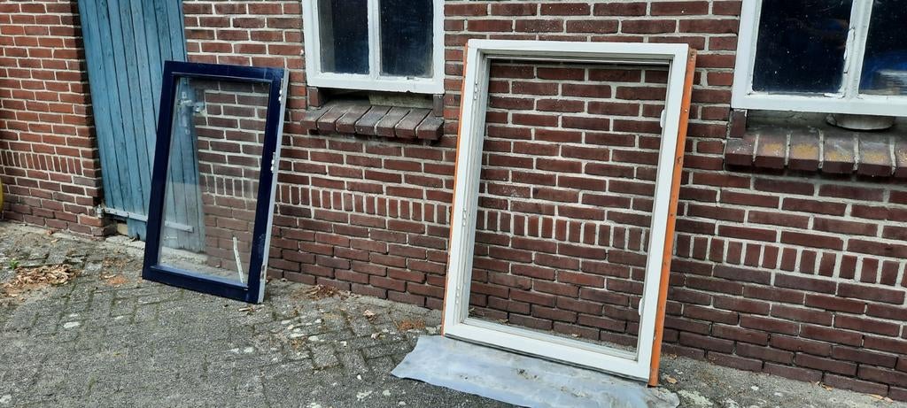 Kozijn met draai raam/Kozijn/raam, Doe-het-zelf en Verbouw, Kozijnen en Schuifpuien, Ophalen, Gebruikt, Hout, Raamkozijn