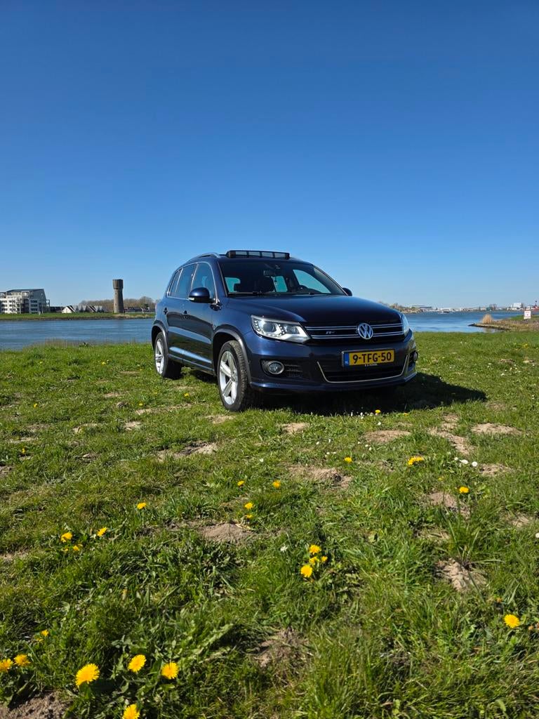 Volkswagen Tiguan 1.4 TSI Panoramadak Trekhaak R-Line, 1800 kg, 4 cilinders, 1451 kg, Particulier
