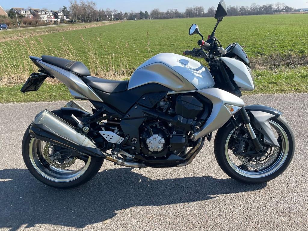 KAWASAKI Z1000 (bj 2012)