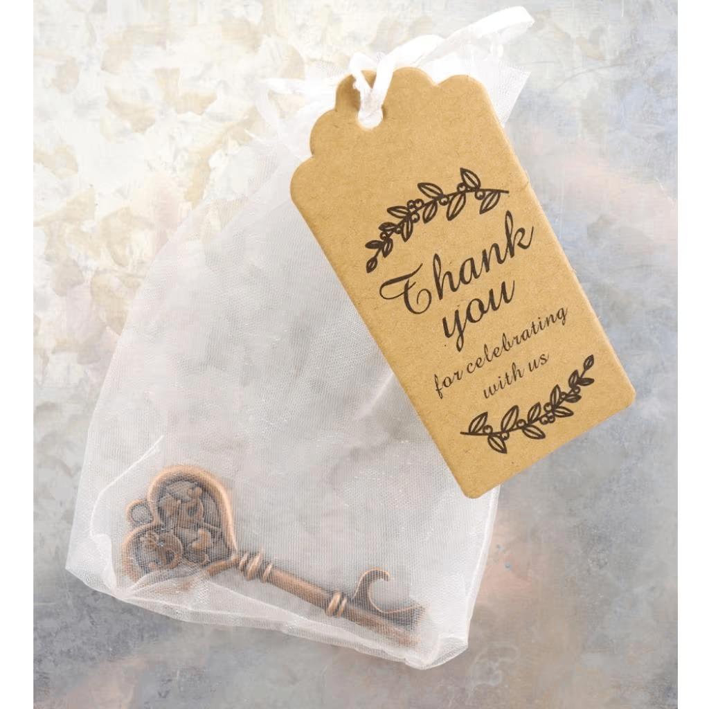 Cadeau sleutel hanger - Bier opener - Trouw cadeau, Overige materialen, Cave & Garden, Verzenden, Nieuw