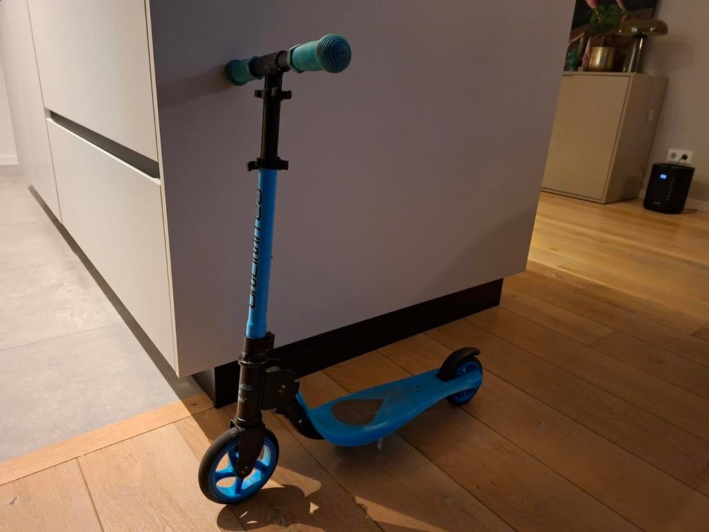 Blauwe step - Unlimited, Ophalen, Gebruikt, Gewone step, Unlimited