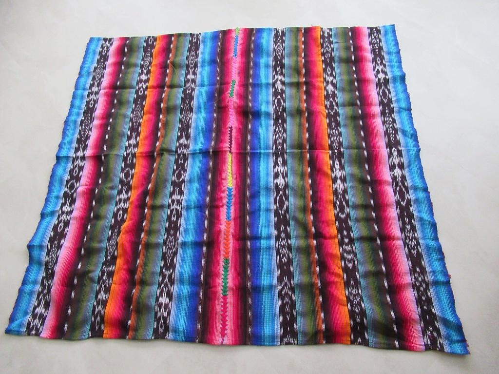 Kleurrijk (tafel)kleed uit Guatemala, Verzenden, Zo goed als nieuw, Rechthoek, Binnen