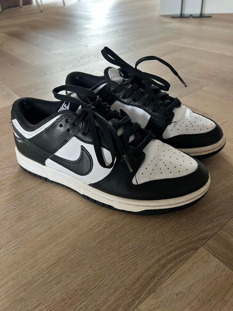 Nike Dunk Panda sneakers maat 39, Kleding | Dames, Schoenen, Ophalen of Verzenden, Gedragen, Zwart, Sneakers of Gympen