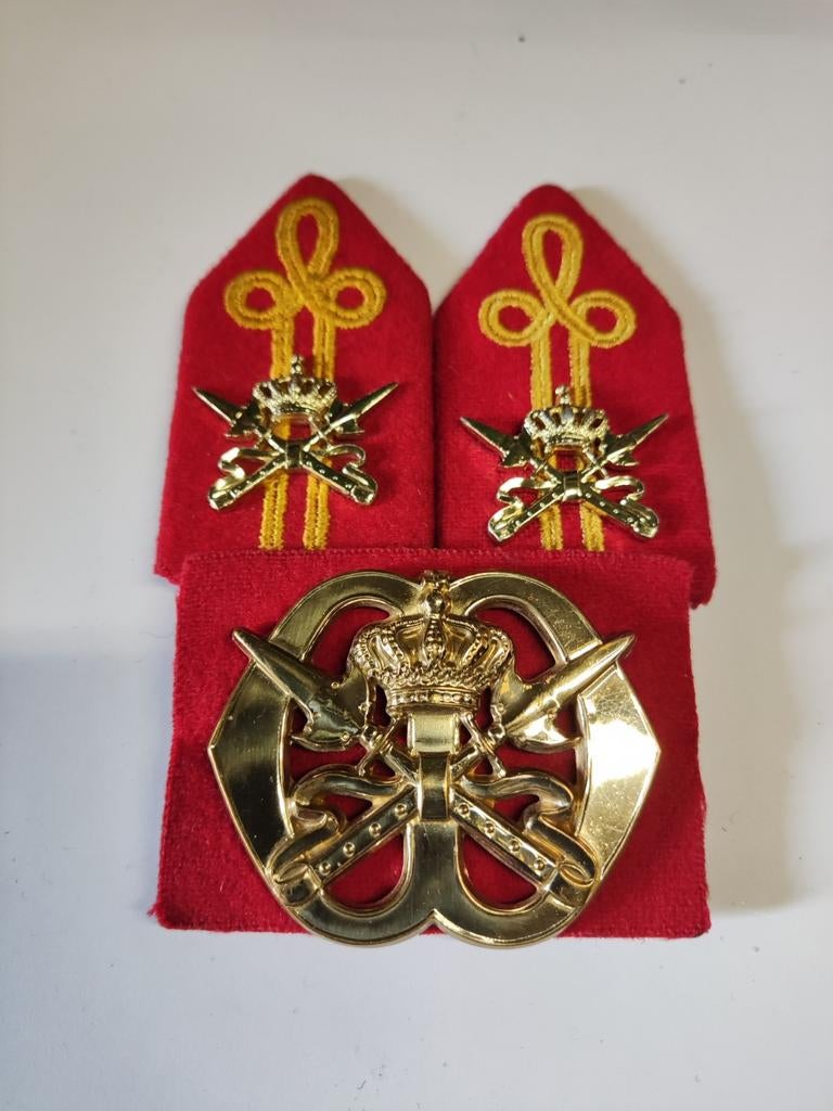 Setje KMS, Ophalen of Verzenden, Landmacht, Nederland, Embleem of Badge