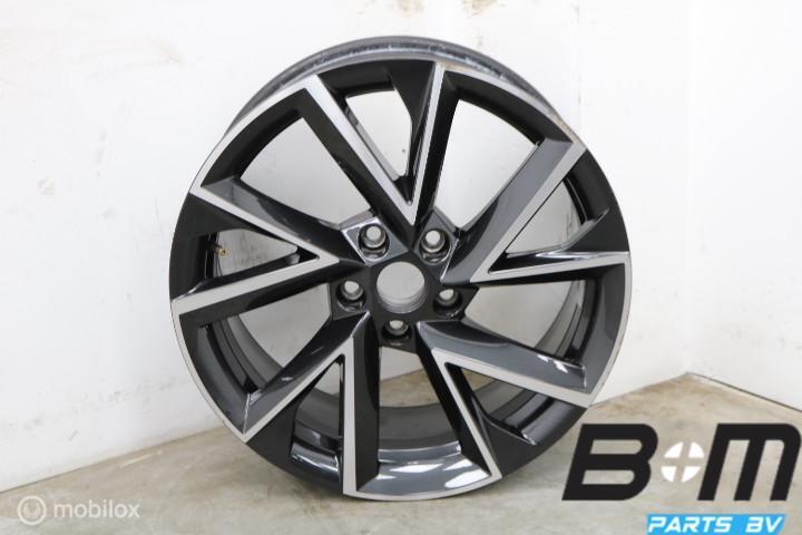 ORIGINEEL 1 losse 18 inch velg Skoda SuperB 3 3V0601025CH, Auto-onderdelen, Banden en Velgen, Gebruikt, Velg(en)