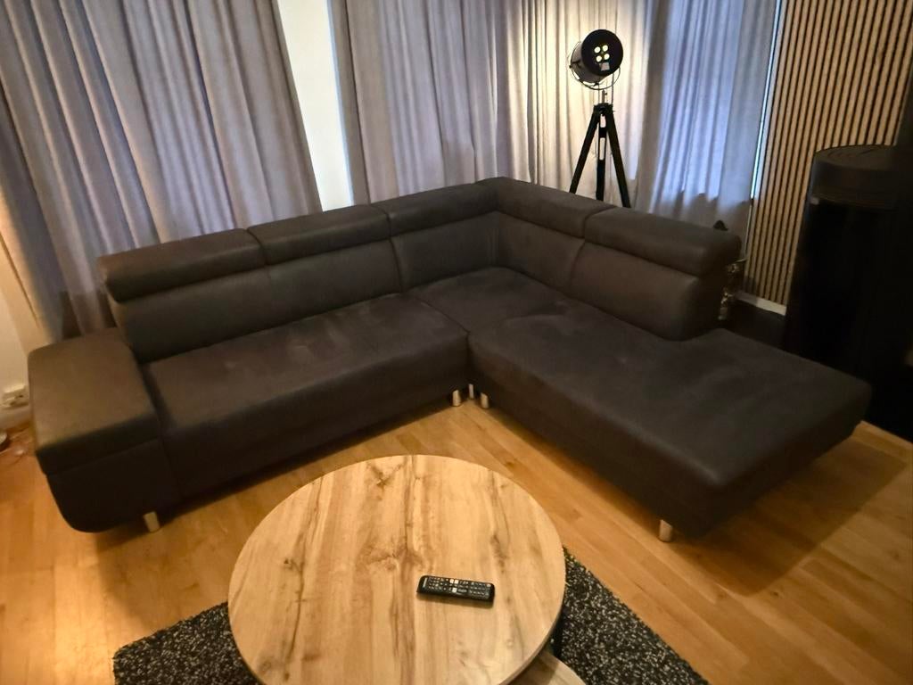 Zwarte bank zie beschrijving, Huis en Inrichting, Banken | Bankstellen, Hoekbank, 75 tot 100 cm, Ophalen of Verzenden, Zo goed als nieuw