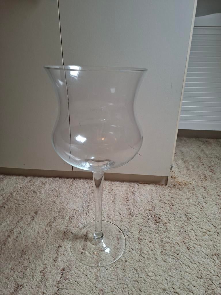 Mooie dun glazen vaas/ bokaal. 24 cm breed  58 cm hoog, Ophalen, Overige kleuren, 50 tot 75 cm, Glas