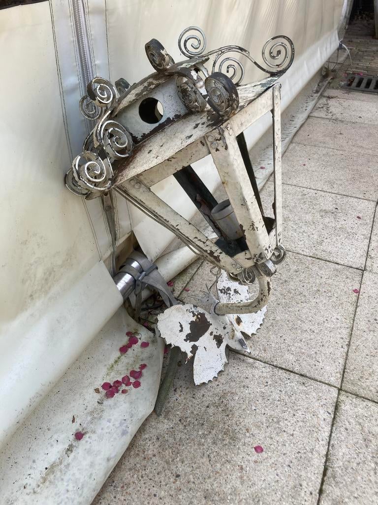 Brokante buitenlamp, Ophalen, Zo goed als nieuw